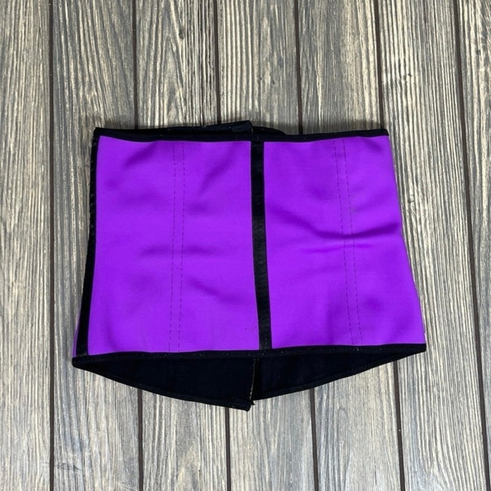 Ann Chery Waist Trainer‎ Corset Shaper Cincher Sz 34 Adjustable Purple Costume
